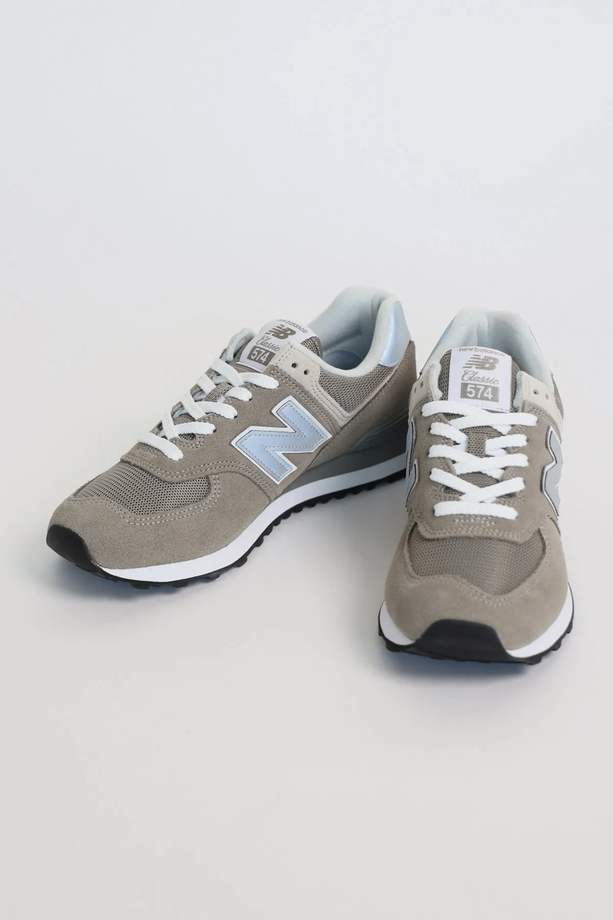 574 Core - Grey/White