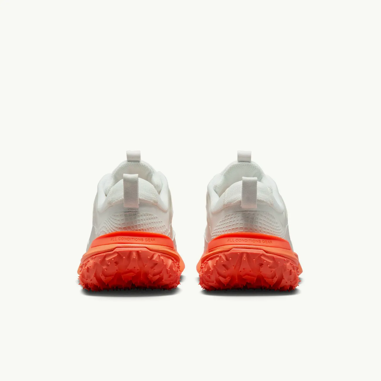 ACG Mountain Fly 2 Low - Summit White/Orange