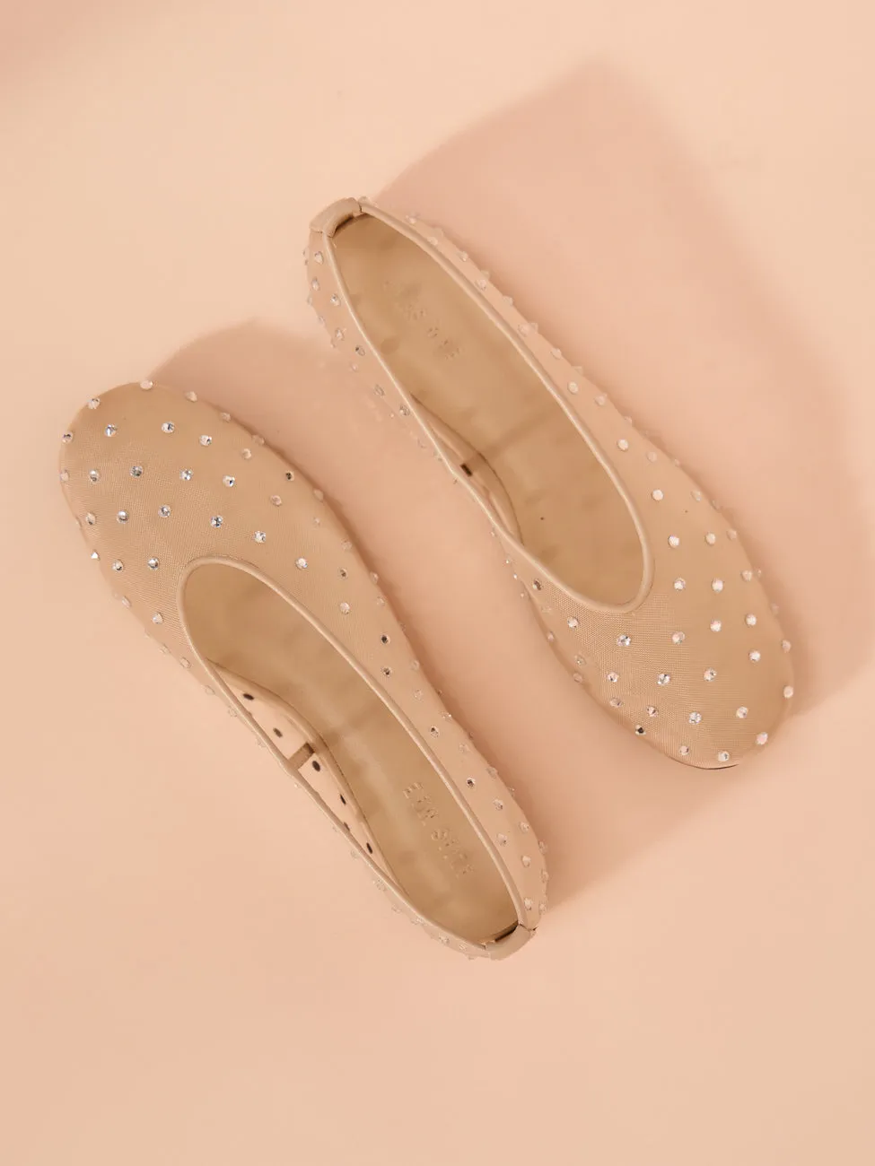 Alias Mae Pipper Flats in Cream