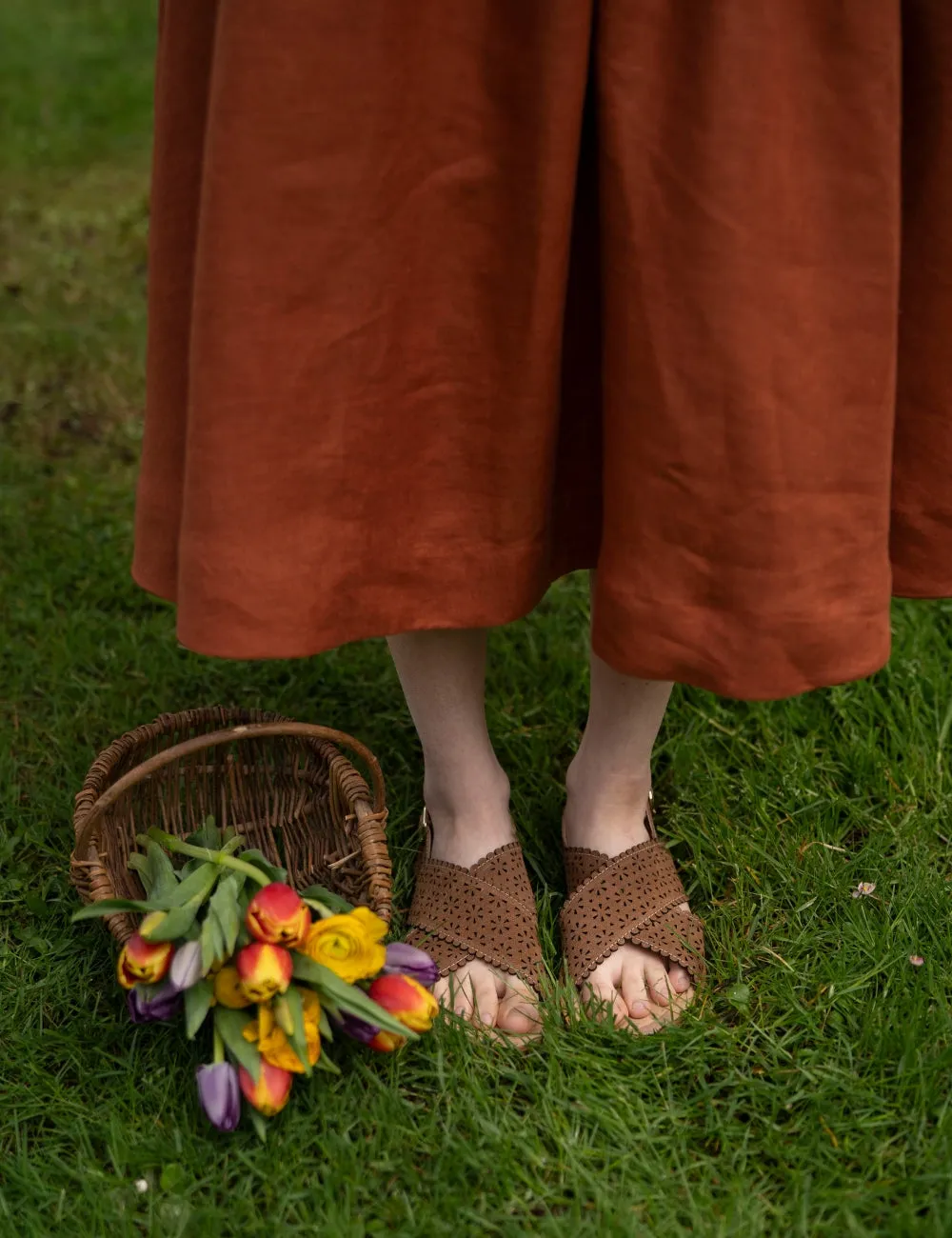 Amber Sandal - Mushroom