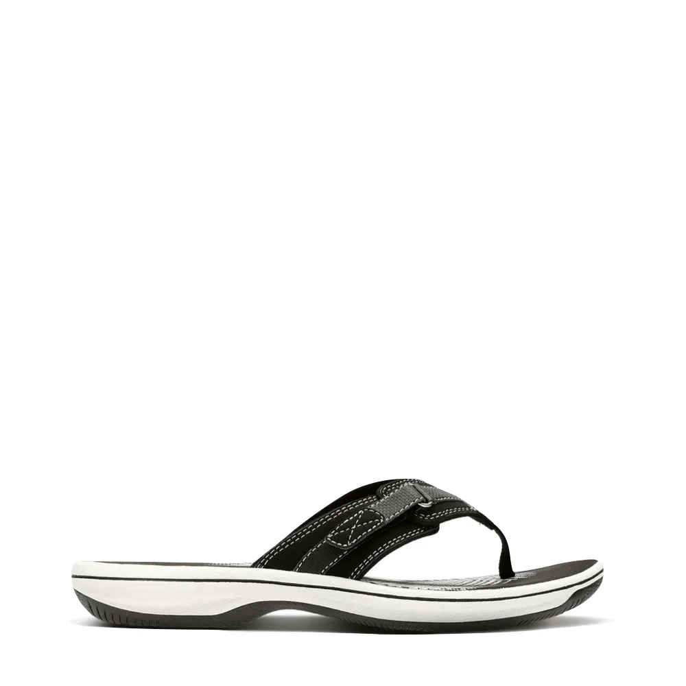 Clarks Women's Breeze Sea II Flip Thong Sandal in Black