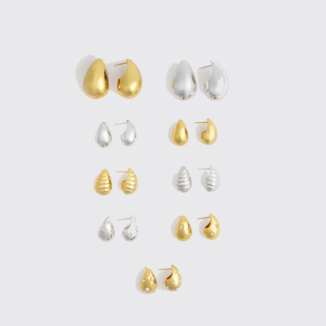 Teardrop Pearl Gold 20mm Stud Earrings